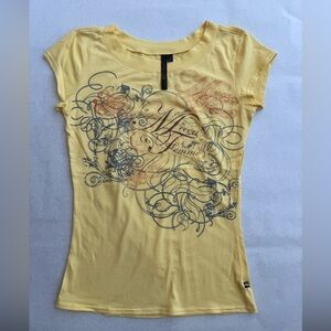 Mecca Femme Yellow Graphic Short Sleeve Tee
